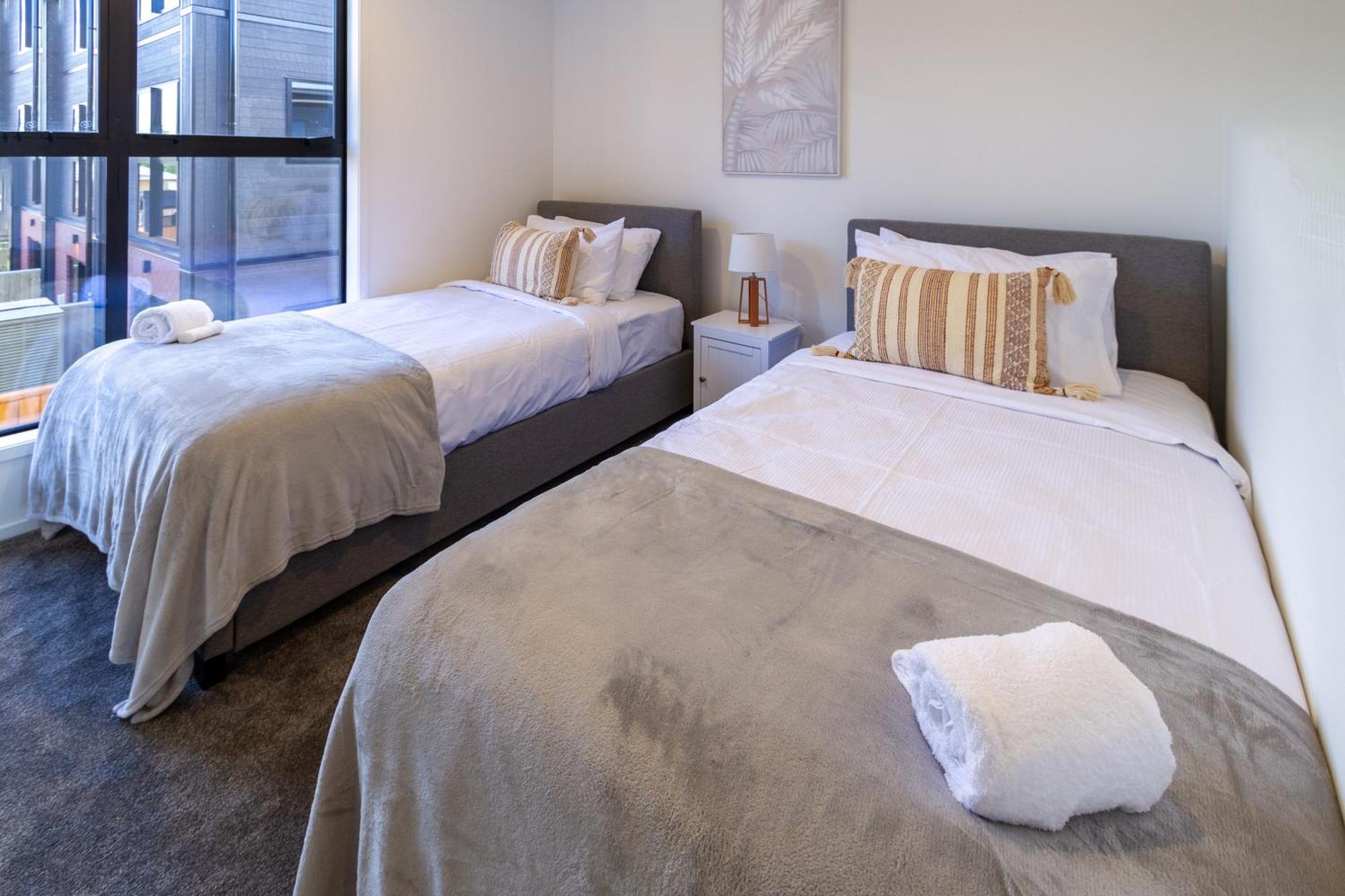 Apartamento Chic 2-Bed Gem: Trust Arena Proximity - West Akl Auckland Exterior foto
