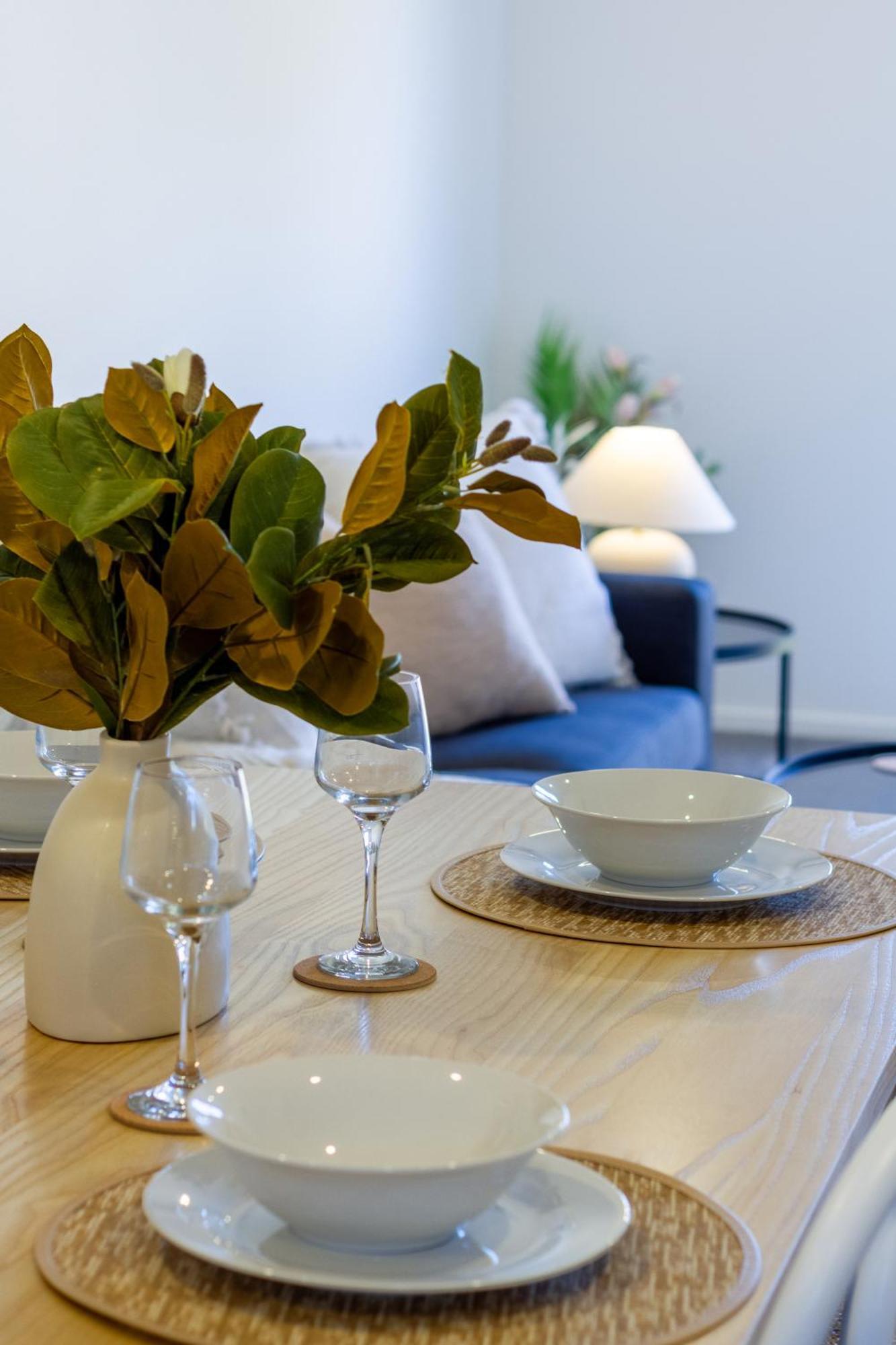 Apartamento Chic 2-Bed Gem: Trust Arena Proximity - West Akl Auckland Exterior foto