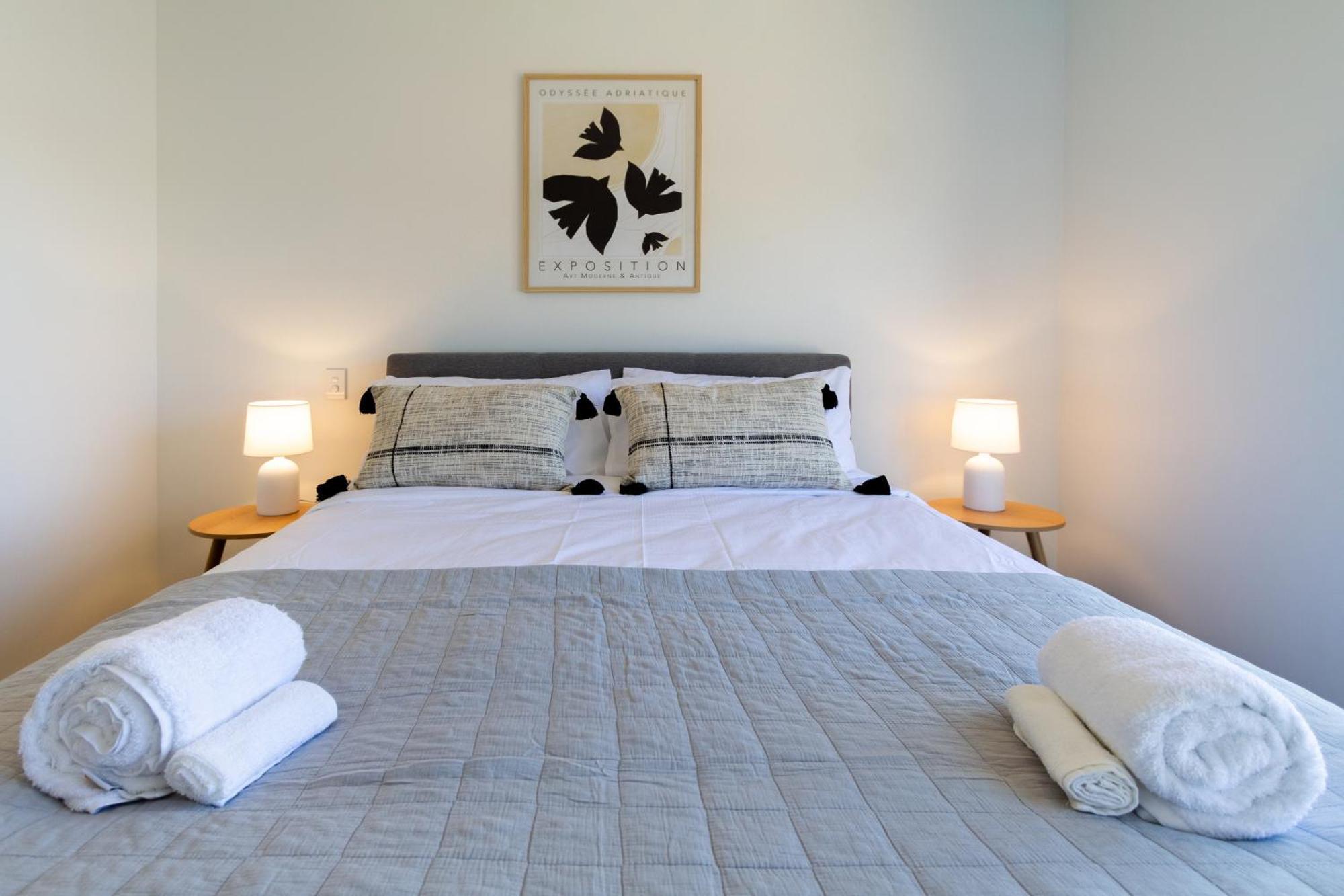 Apartamento Chic 2-Bed Gem: Trust Arena Proximity - West Akl Auckland Exterior foto