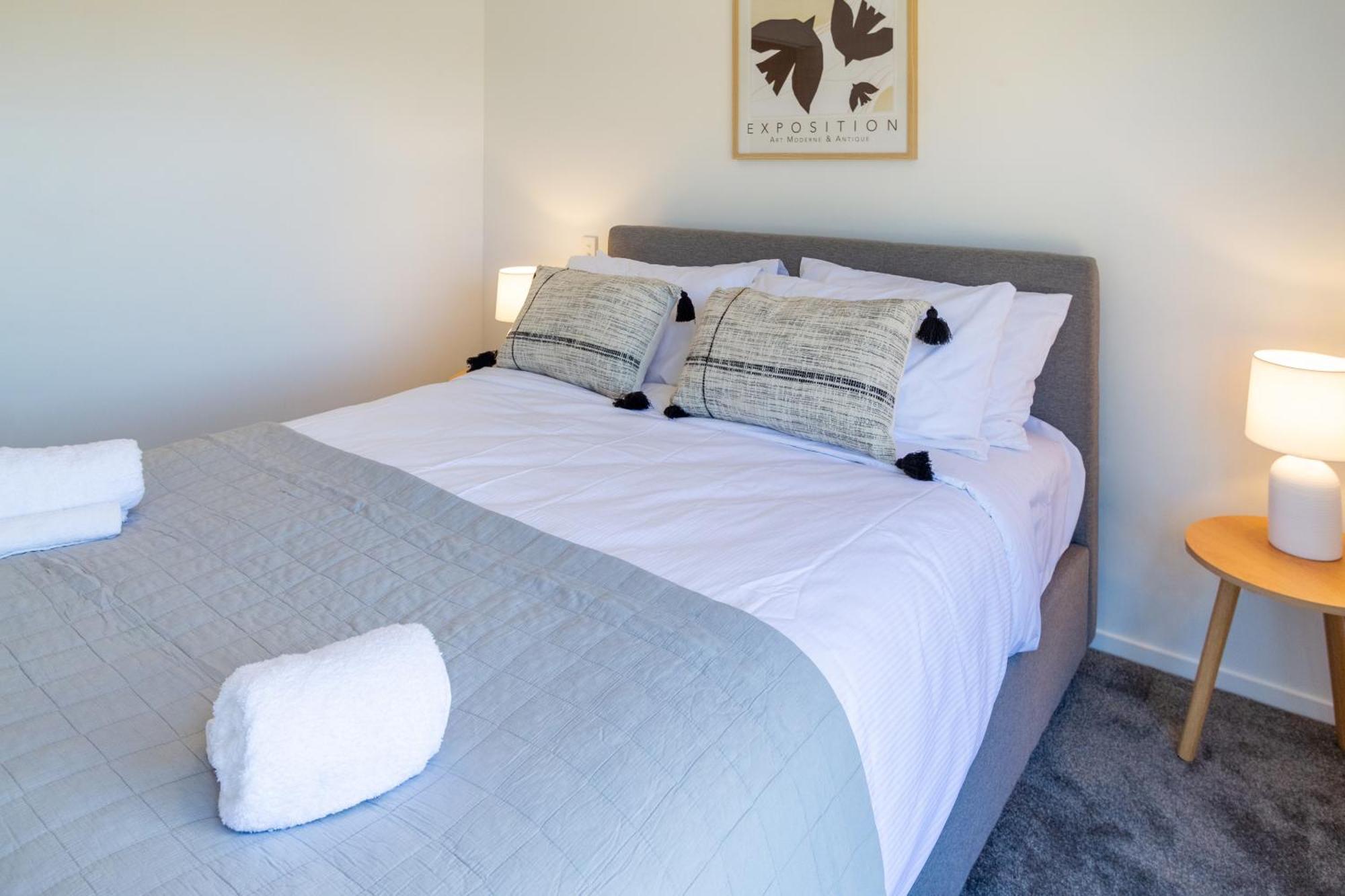 Apartamento Chic 2-Bed Gem: Trust Arena Proximity - West Akl Auckland Exterior foto