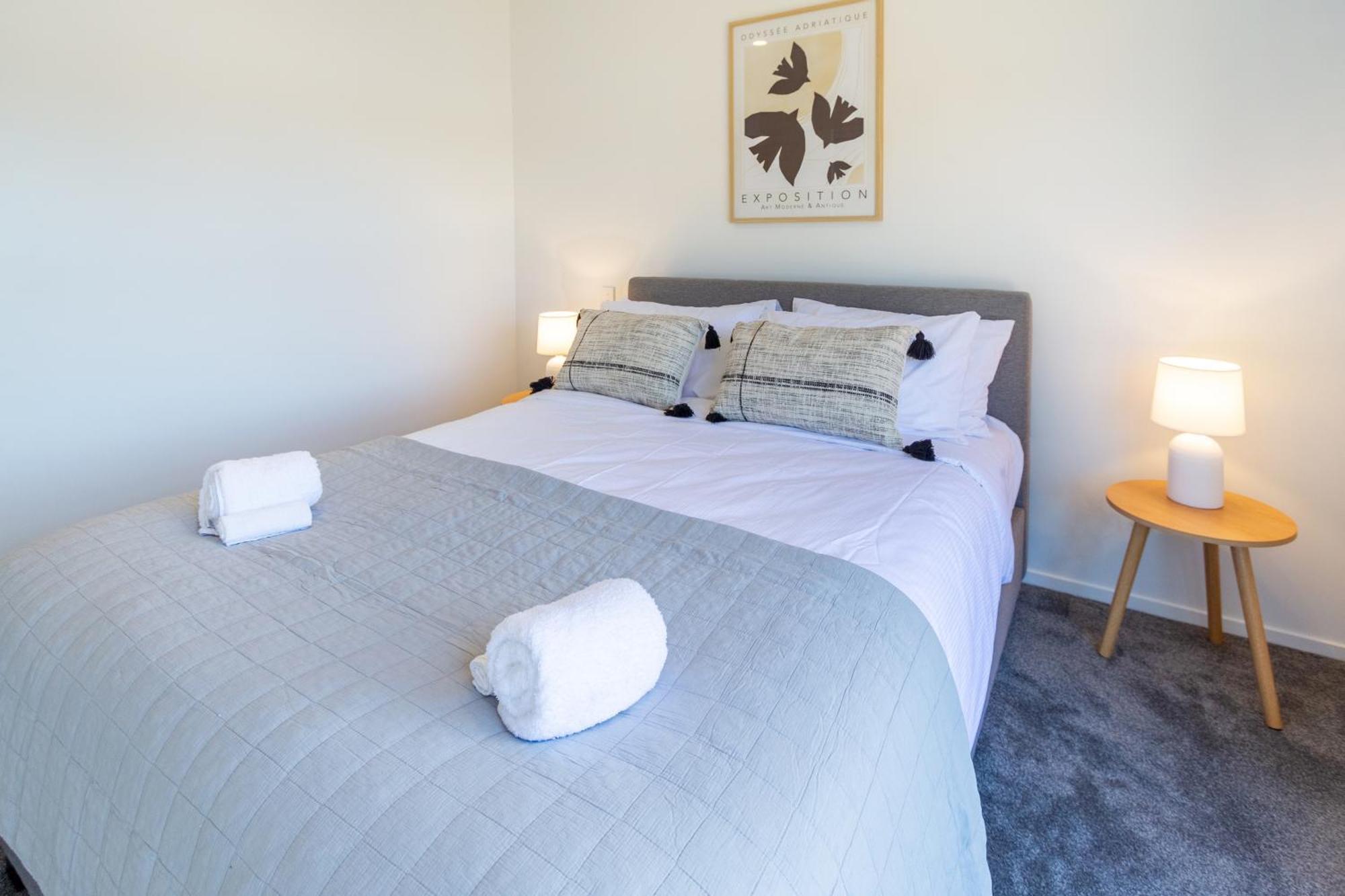 Apartamento Chic 2-Bed Gem: Trust Arena Proximity - West Akl Auckland Exterior foto